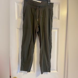 Lululemon dance studio pant